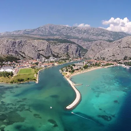 By The Sea - 15485 Apartment Omis